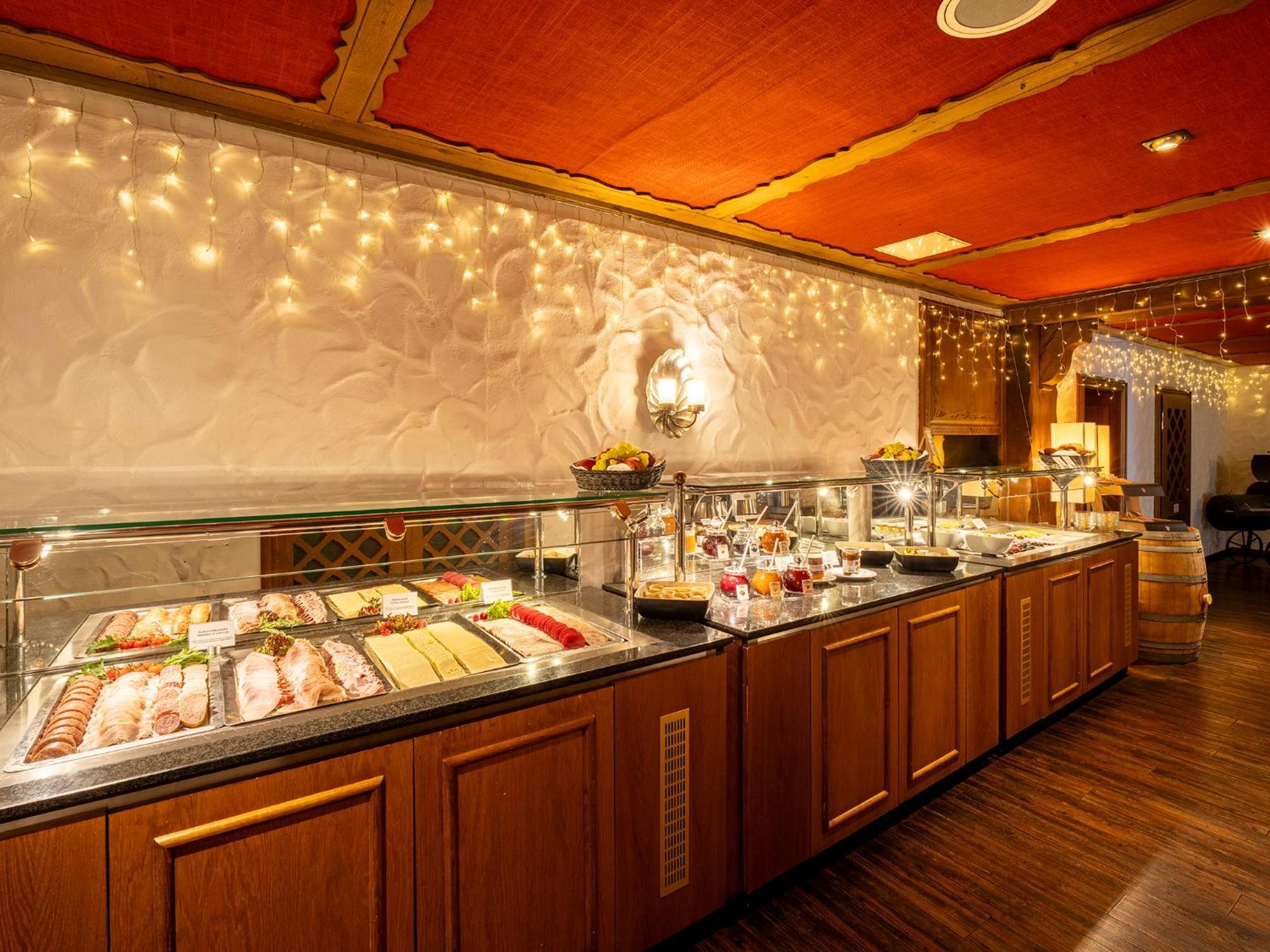 Best Western Hotel Heidehof Херманнсбург Экстерьер фото