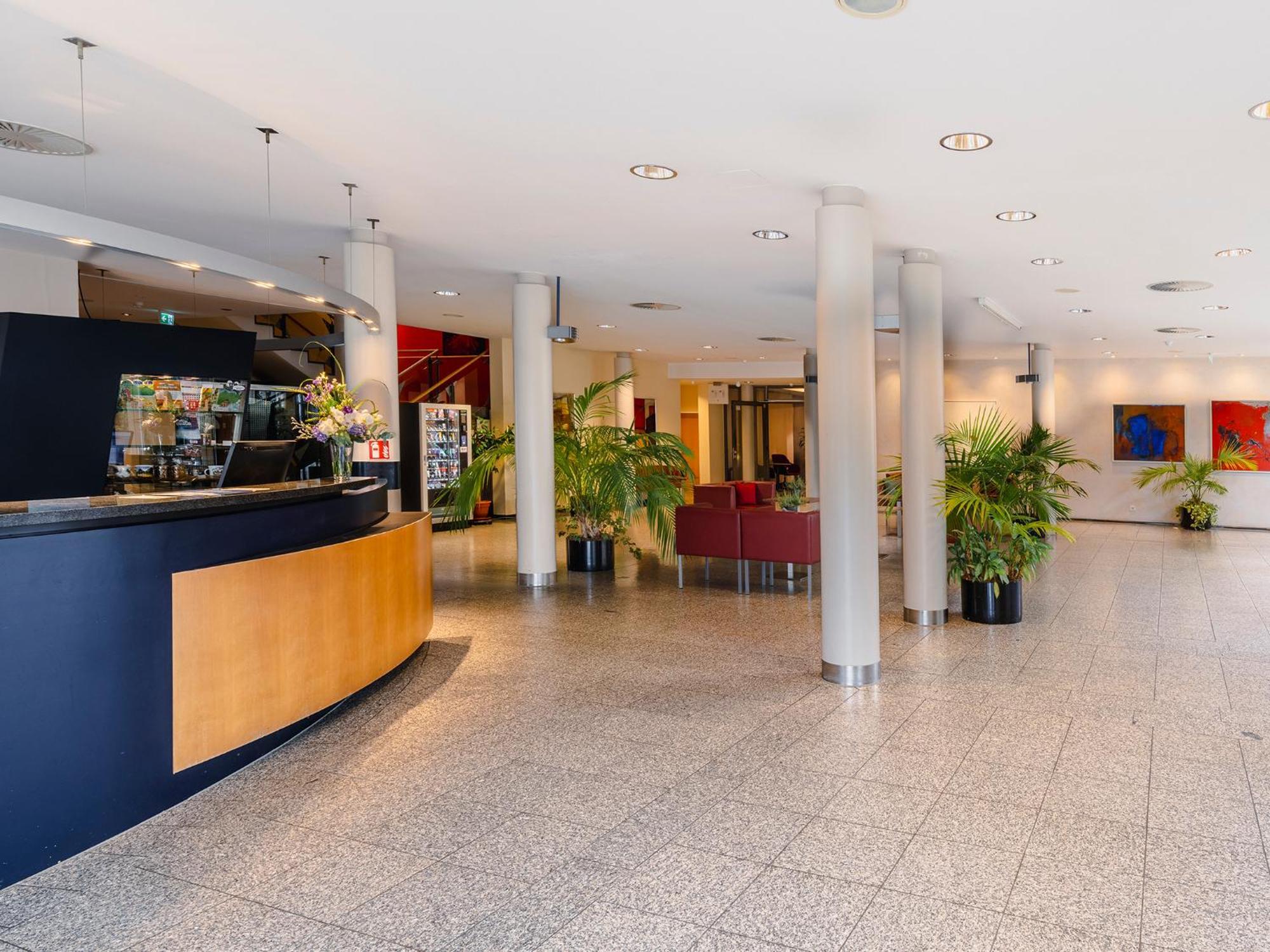 Best Western Hotel Heidehof Херманнсбург Экстерьер фото