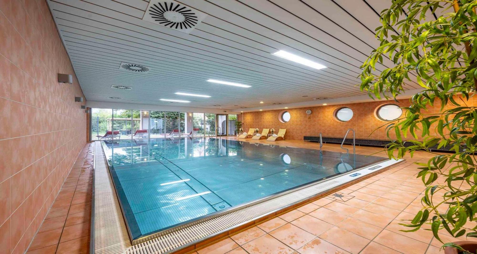 Best Western Hotel Heidehof Херманнсбург Экстерьер фото